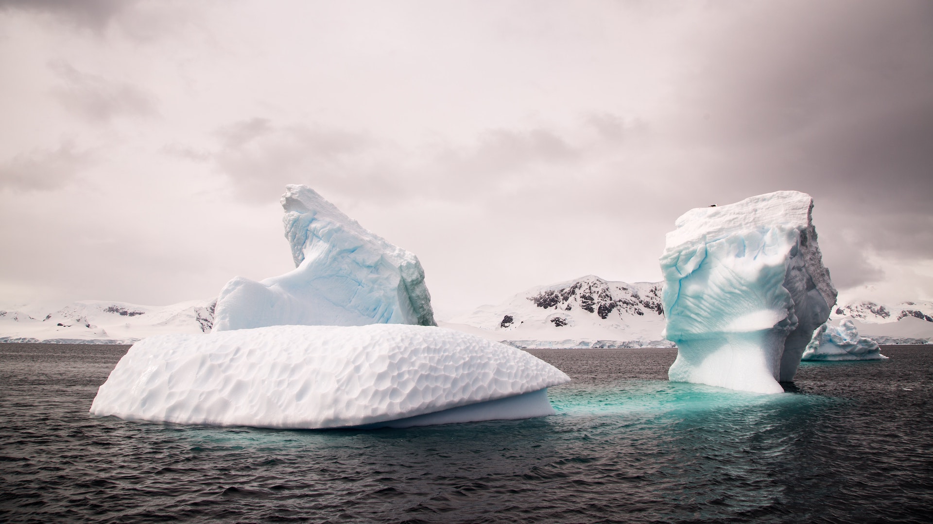 Acting Out Behaviour - the Parent Iceberg | SharonSelby.com